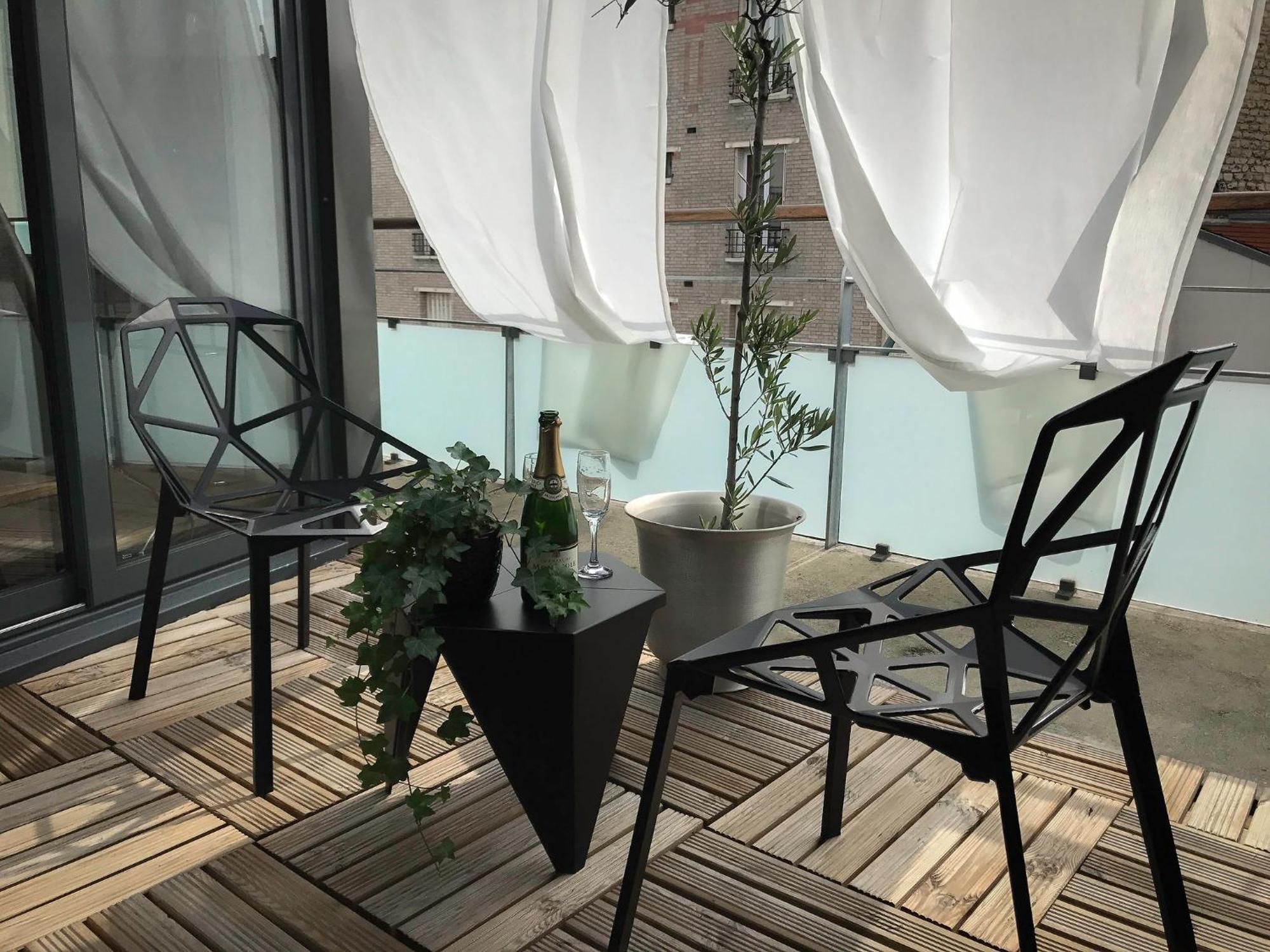 Beautiful Loft 130m2 Sun And Free Parking Ok 1m95 *
